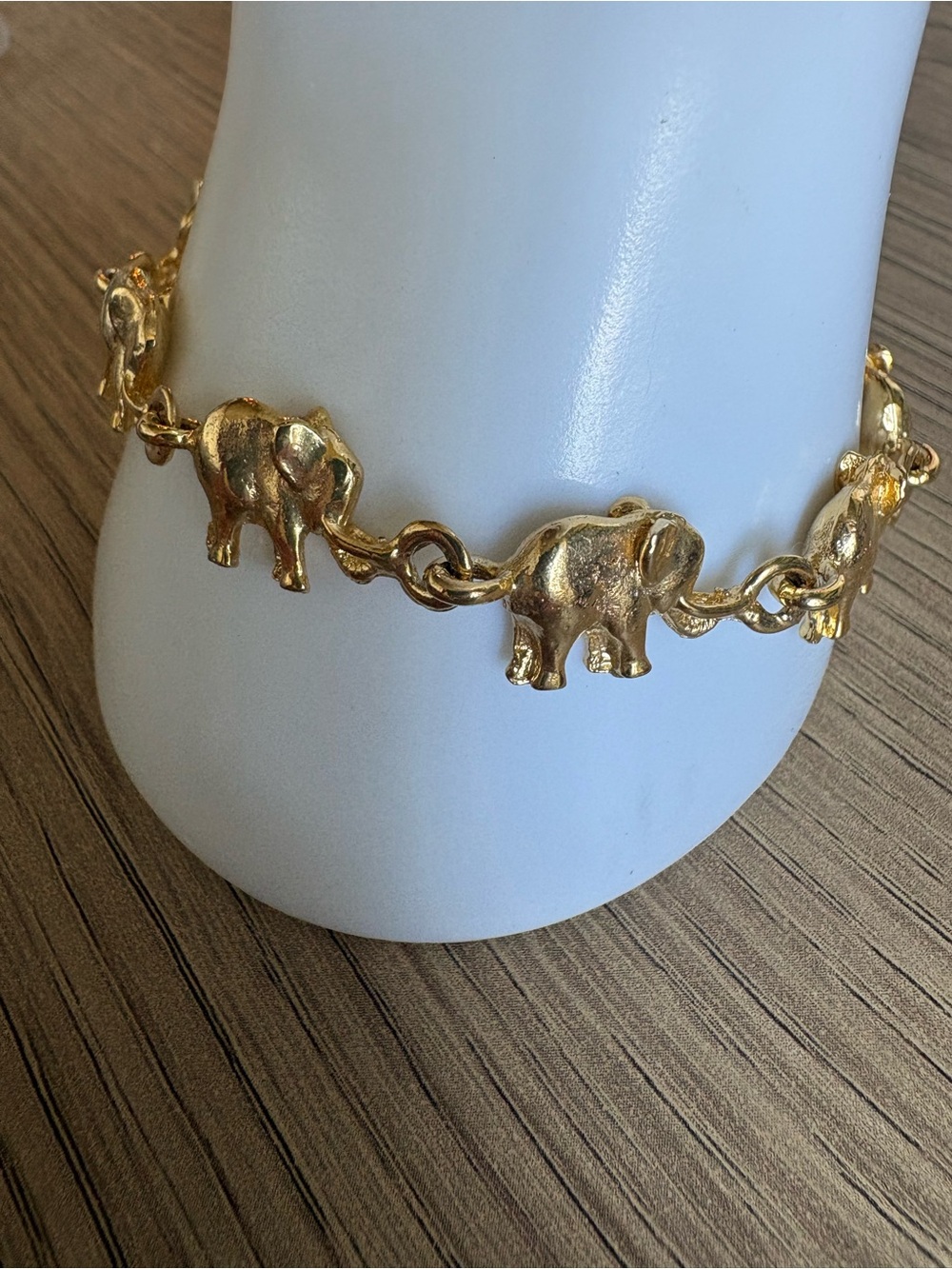 Gold Tone Elephant Link Bracelet